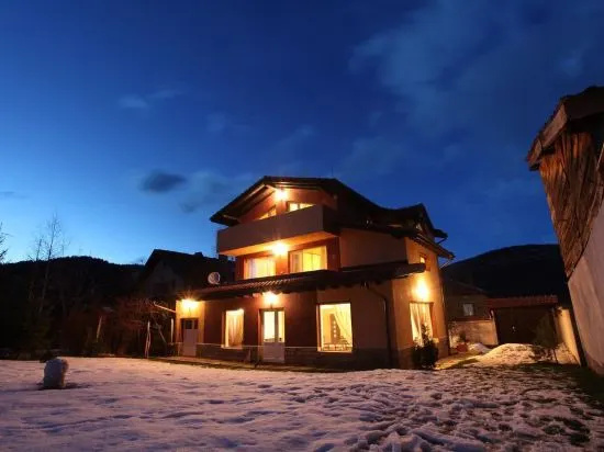 Ashkova House
