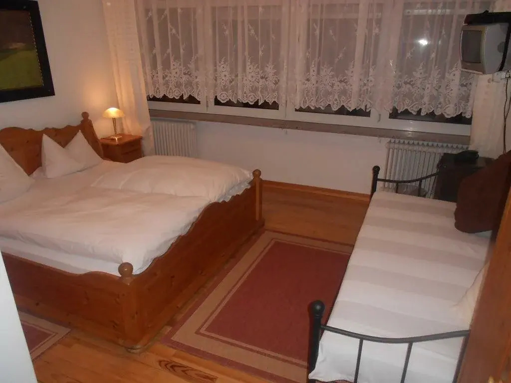 Hotel Adam