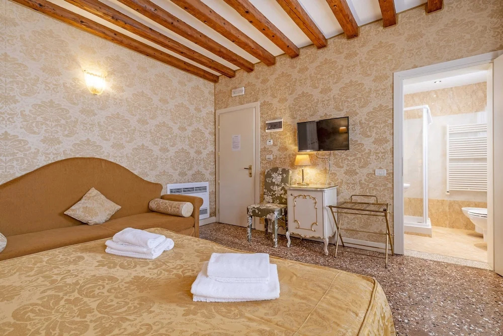 Ca di Malta Room 5 by Wonderful Italy