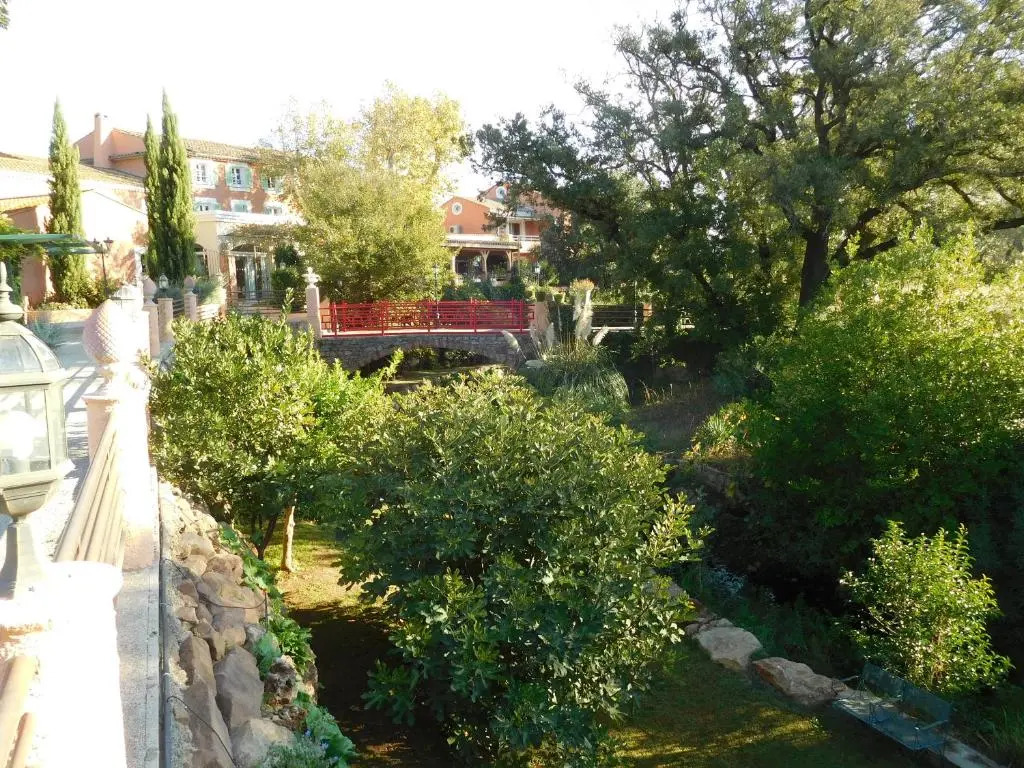 Hotel Restaurant Le Lingousto