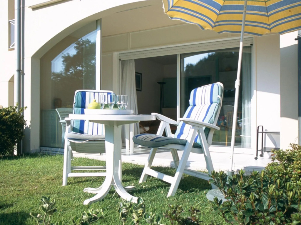 Nice apartment with a dishwasher, at 600 m. from the beach