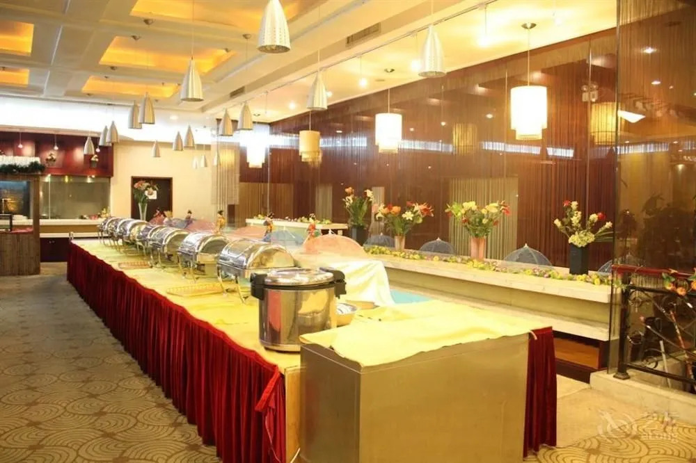 Yifeng Hotel