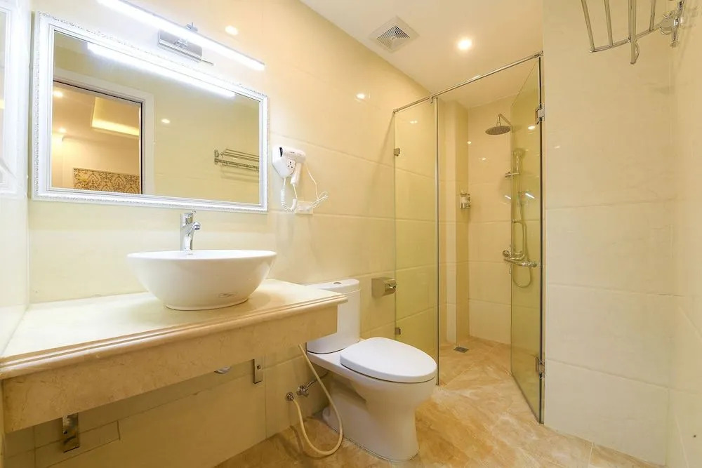 OYO 199 Diamond Hotel