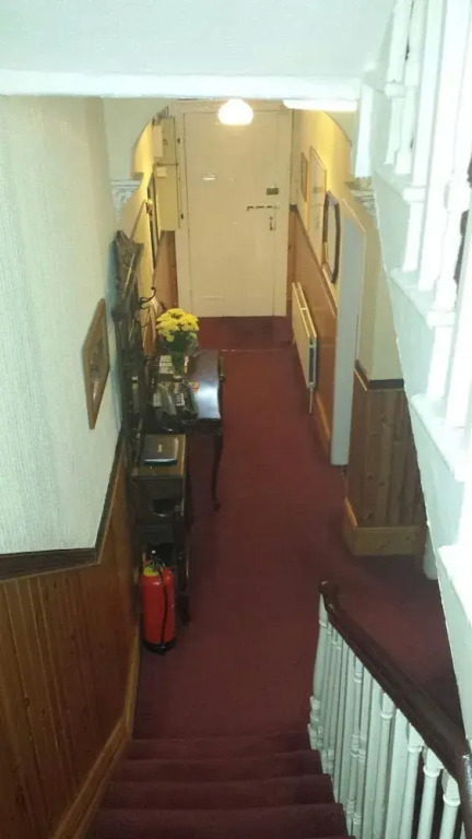 Oaklands B&B