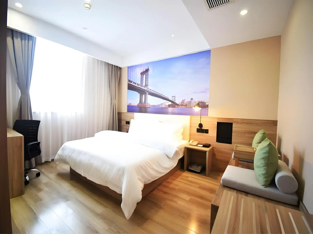 Jinjiang Metropolo Hotel Nanjing Jiangjun Dadao Hehai University Branch