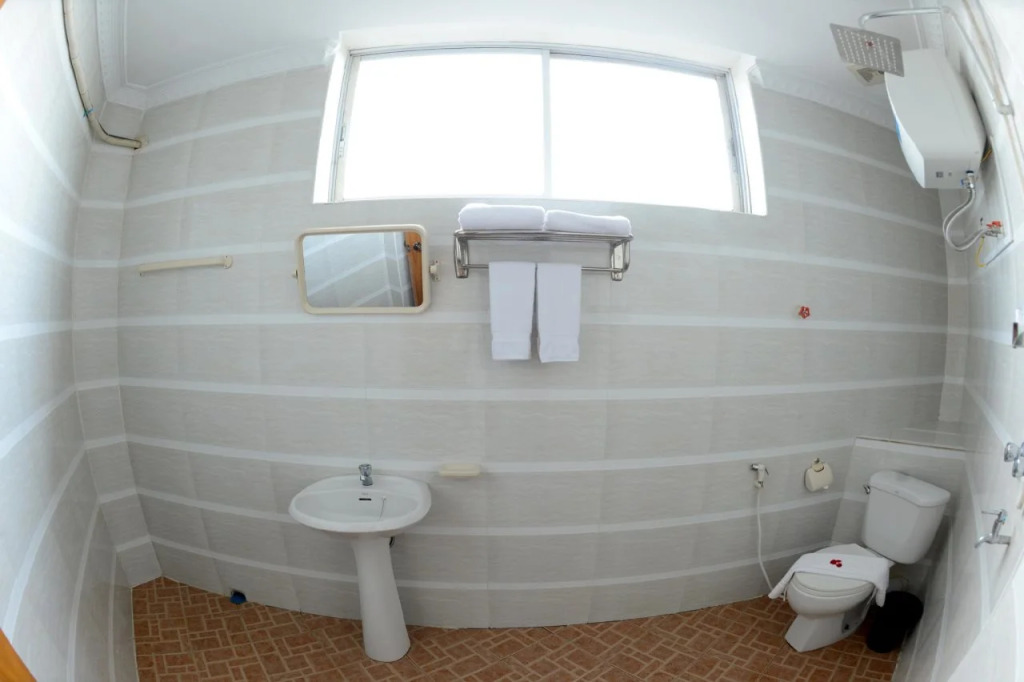 Royal Naung Yoe Hotel