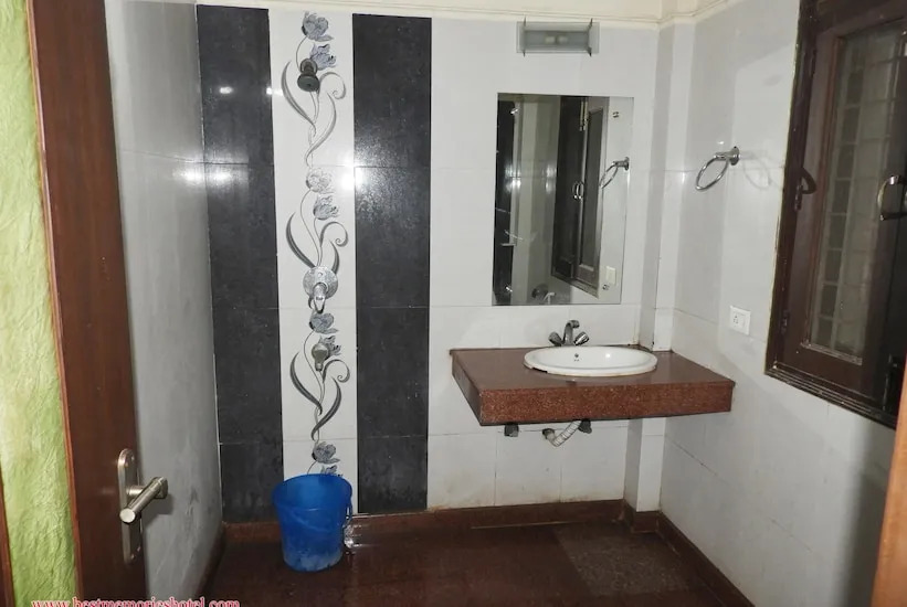 Jana Residency