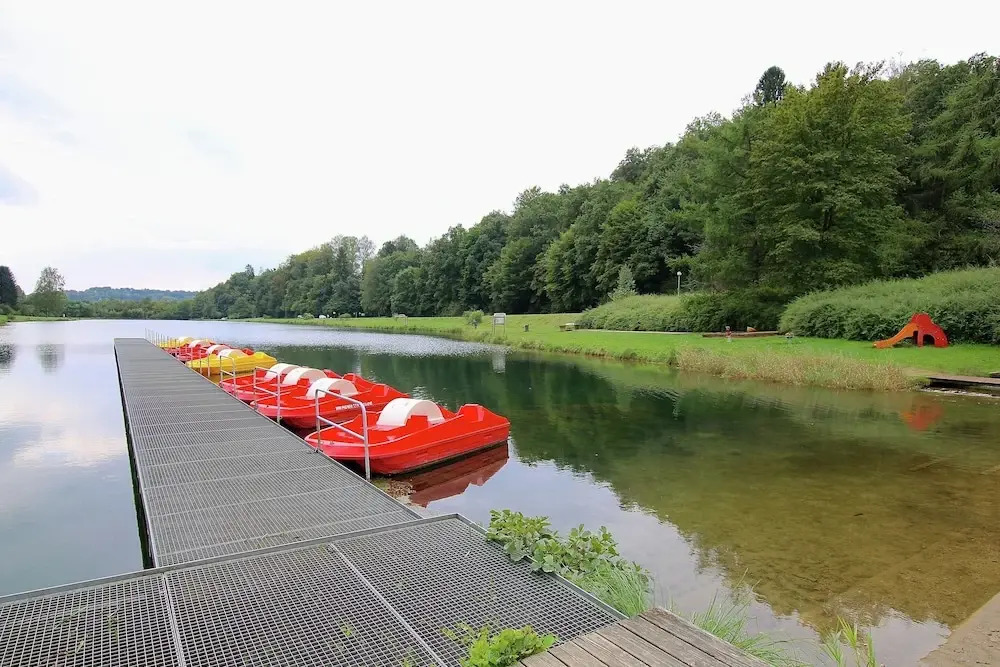 Unique Holiday Home in Virton with Hot Tub