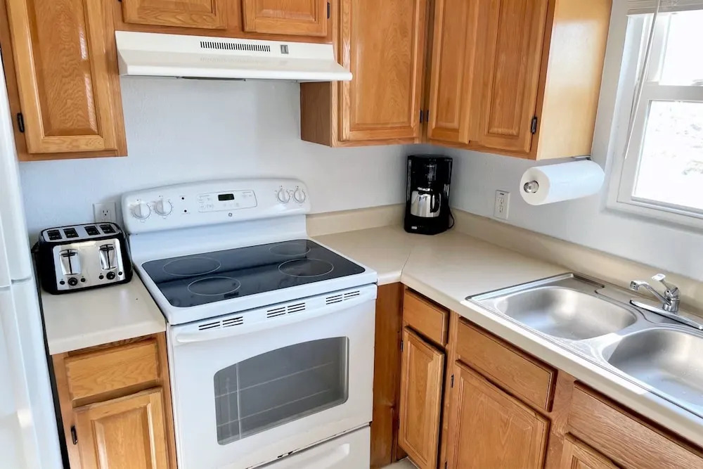 Sunrise Ge 103 2 Bedroom Condo by RedAwning