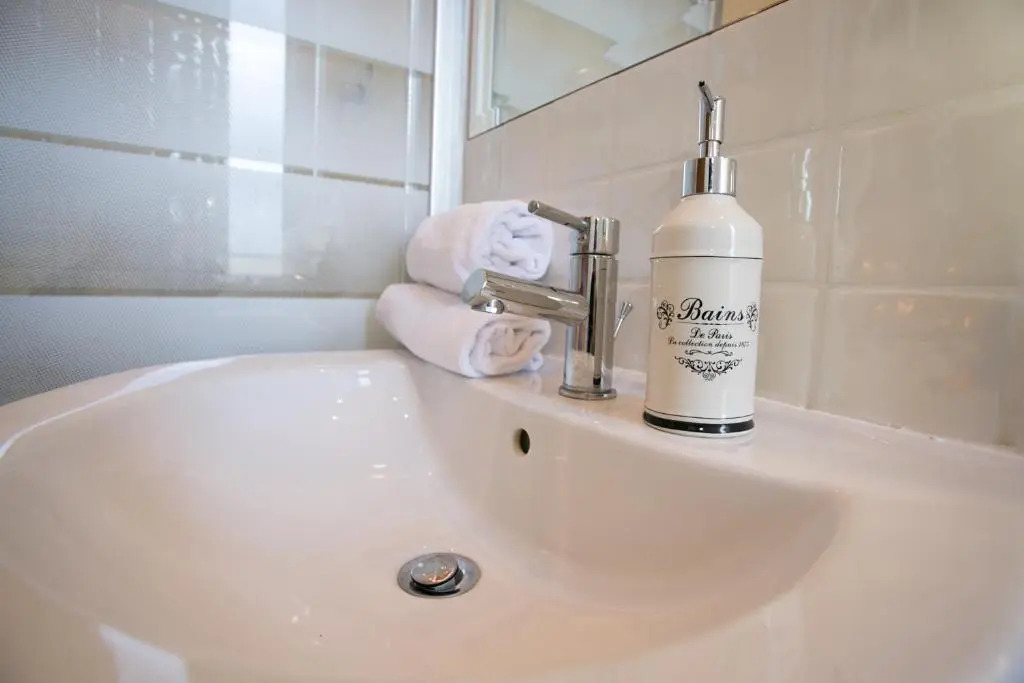 Colosseo Apartments and Rooms - Rome City Centre