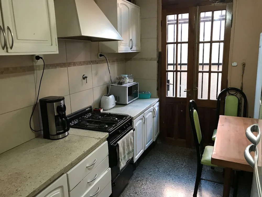 B&B Clark Street