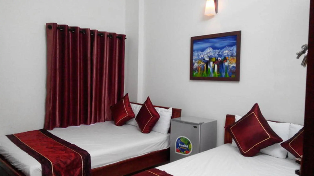 Ken Hotel