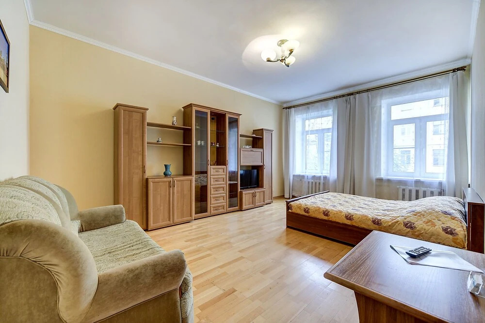Apartment FlatStar Karavannaya 7
