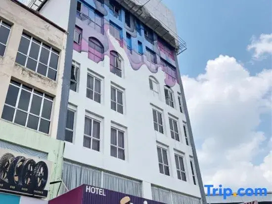 Swing & Pillows - Kajang, Selangor