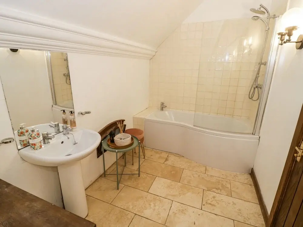 Chetwynd Lodge