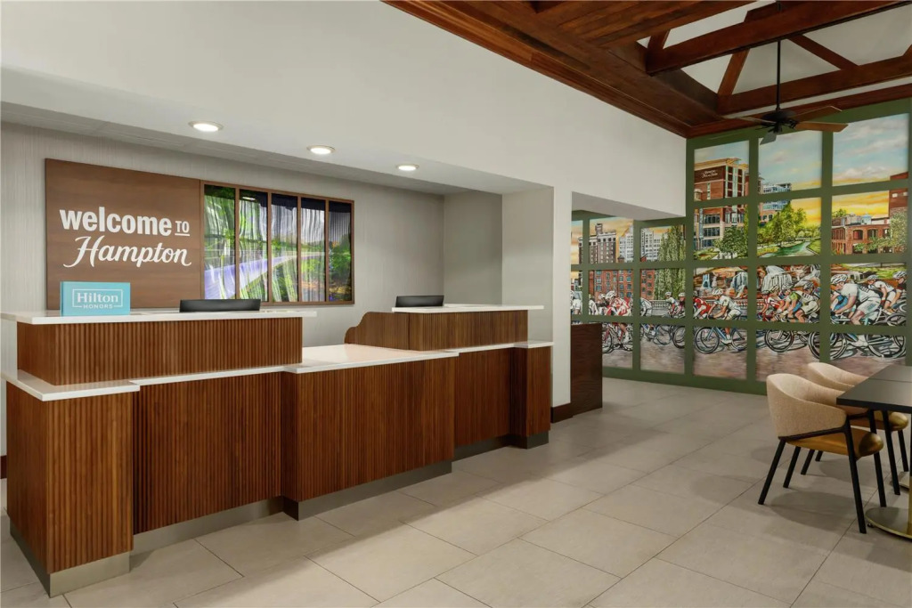Hampton Inn & Suites Greenville-Downtown-Riverplace