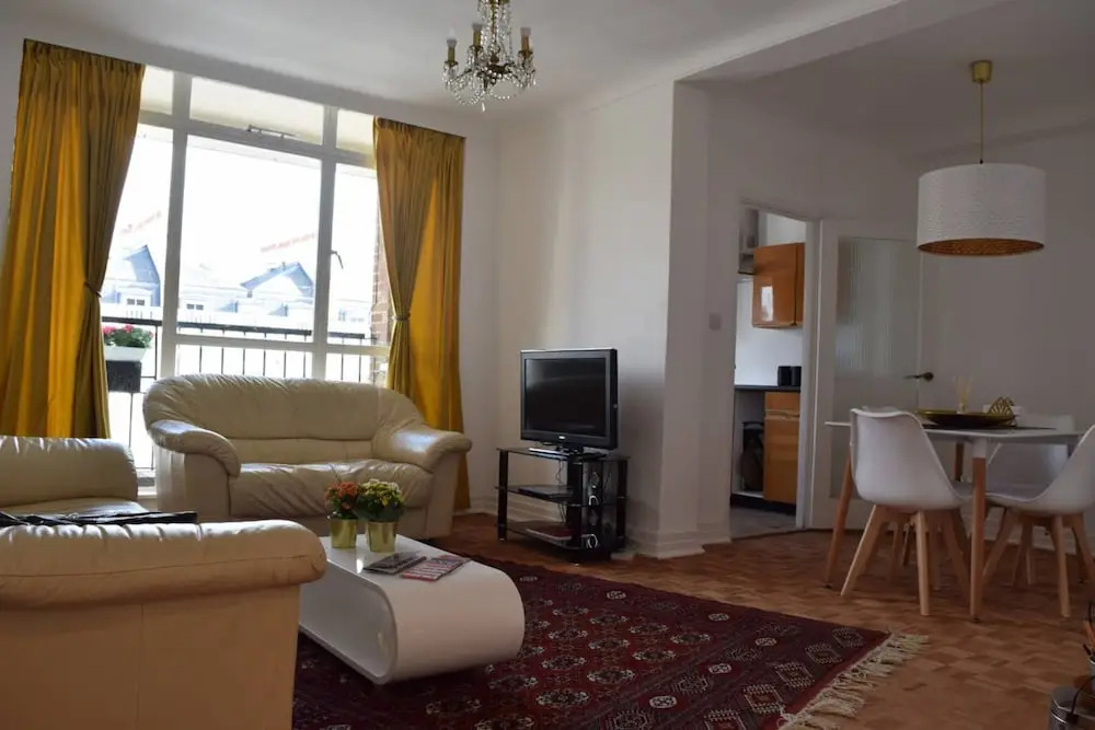 Modern 2 Bedroom Flat Next To Hyde Park