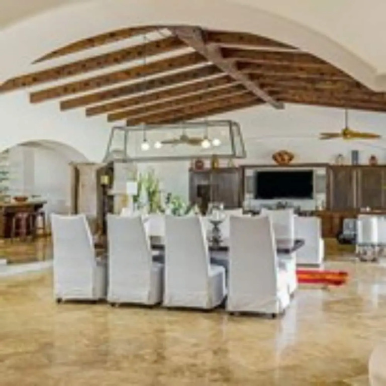 Exclusive Holiday Villa With Private Pool and Beachfront Location, Cabo San Lucas Villa 1018