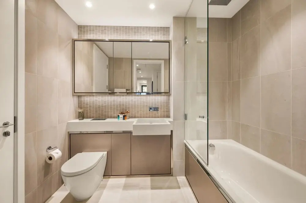 Deluxe two Bedroom Canary Wharf Apartment With River Views