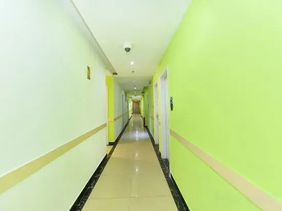 YiBon Hotels Group (Jiading Baiyin Road subway station store)