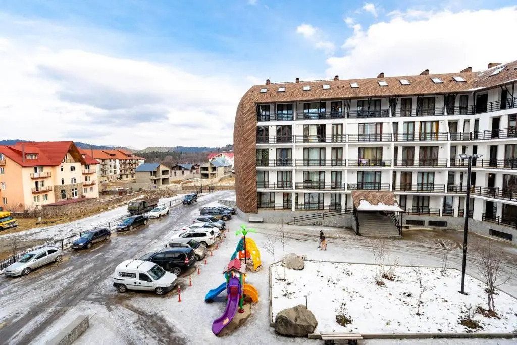 Bright & Stylish Apt. in the Center of Bakuriani