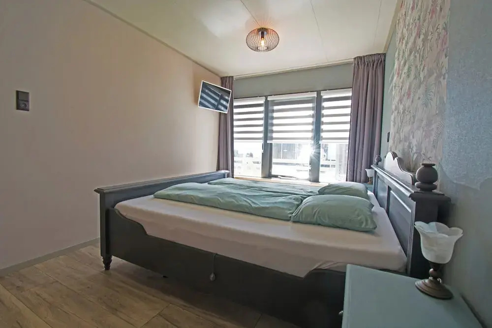 Bungalow Mui aan Zee in Centre of Petten