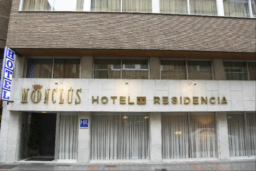 Monclús