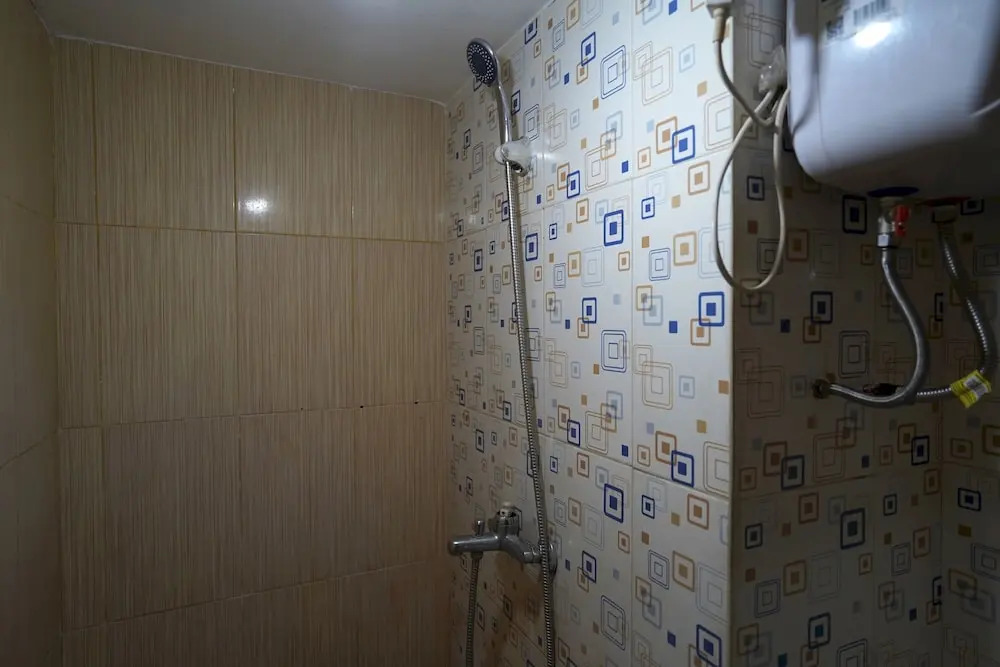 Collection O 92981 Apartemen The Jarrdin By Gold Suites PropertyNearSTEI ITB: Sekolah Teknik Elektro dan Informatika ITB
