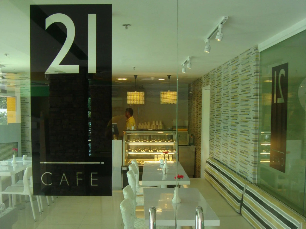 Go Hotels Plus Bacolod - Newly Renovated