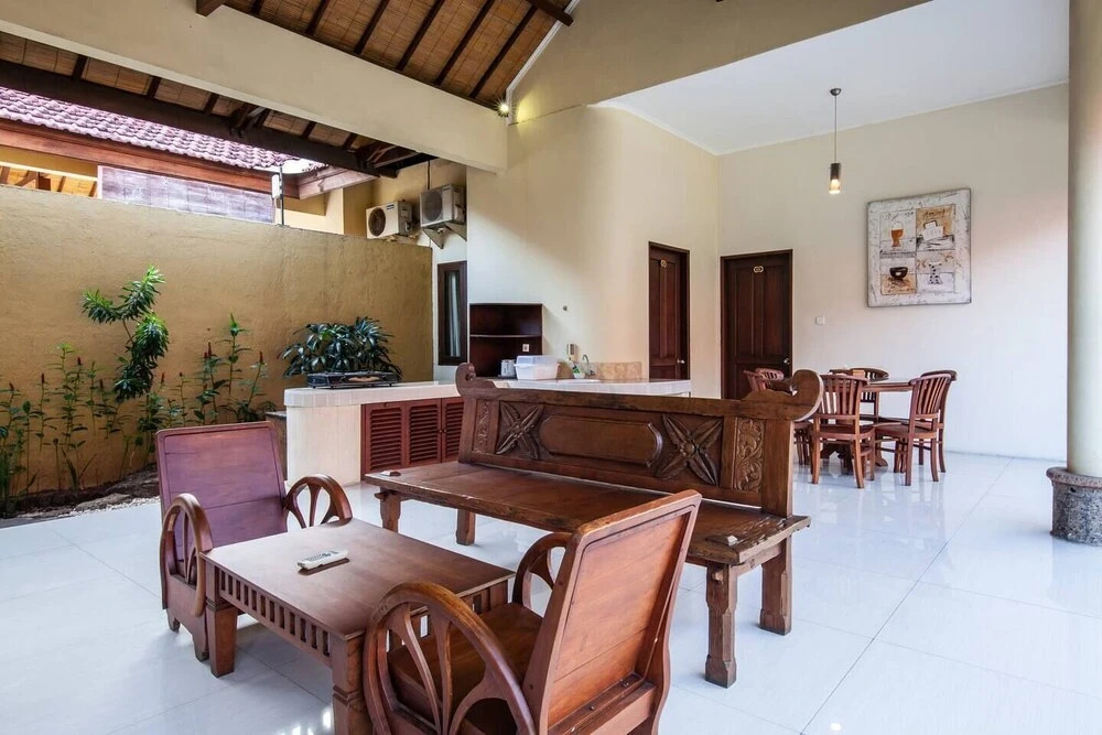 PB - Villa 1 - 3BR · 3-BR Private Pool Villa Walk to Seminyak Beach