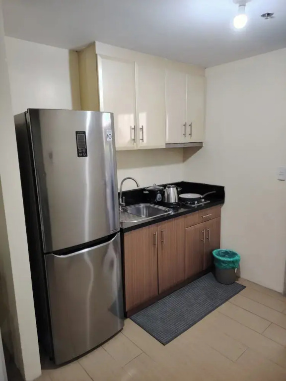Cheap Accommodation - Newport Boulevard