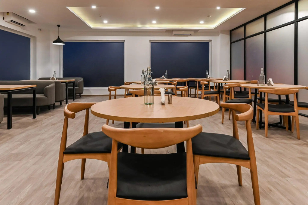 OYO Townhouse 173 Knowledge Park 3