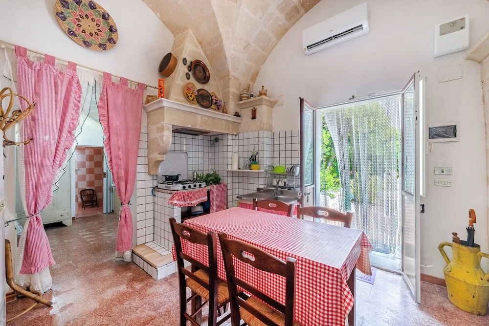 Carbone Country House