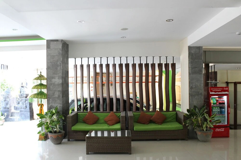 Airy Kuta Karang Tenget 15 Bali