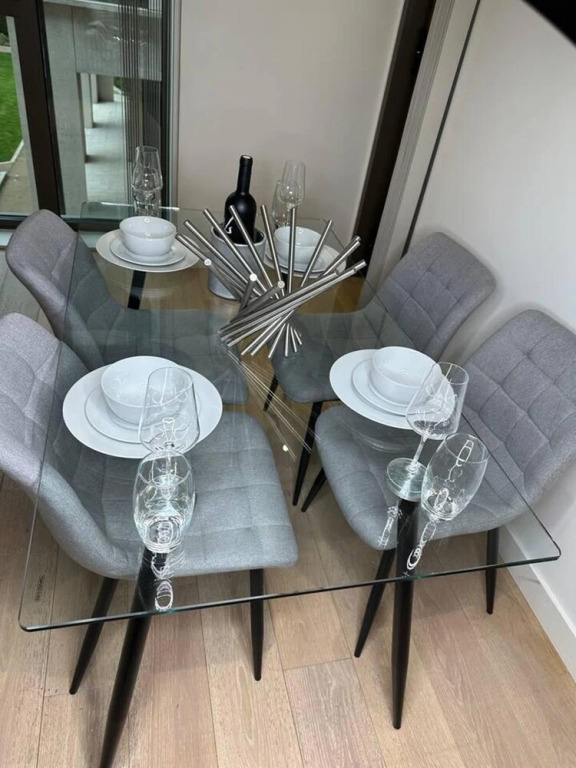 Impeccable 1-bed Apartment in London