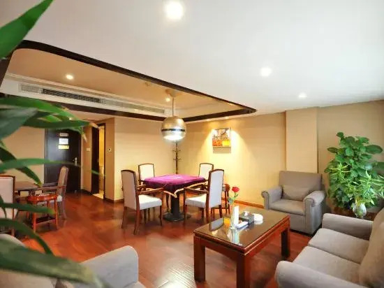 Jinke International Hotel (Chengdu Happy Valley)