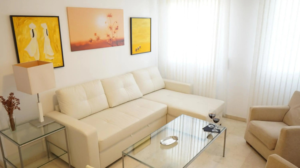 RentalSevilla Confortable apartamento cerca del Barrio de Santa Cruz