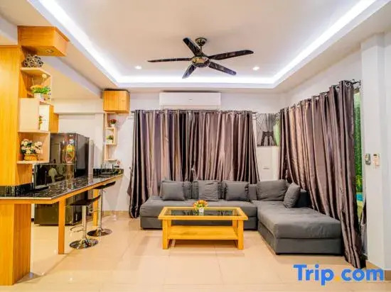 The Ace 4 Bedroom 4 Bathroom Villa With Free Bills