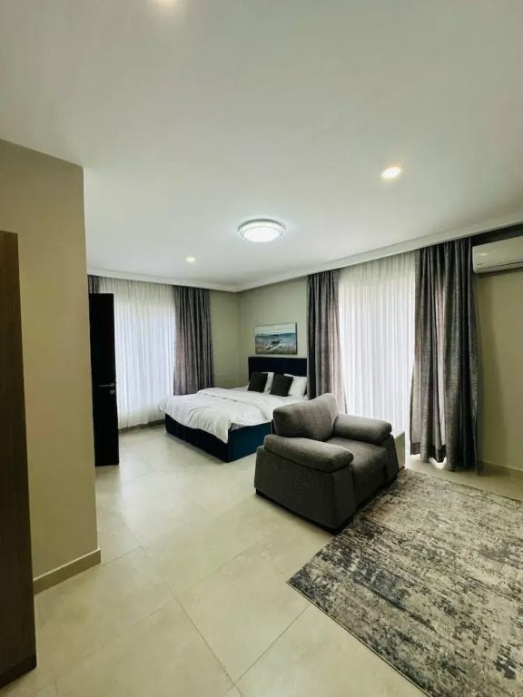 Welcome to Ninamo Suites