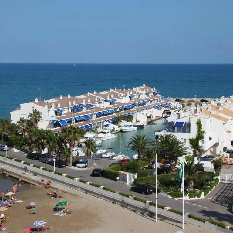 Apartamentos El Puerto