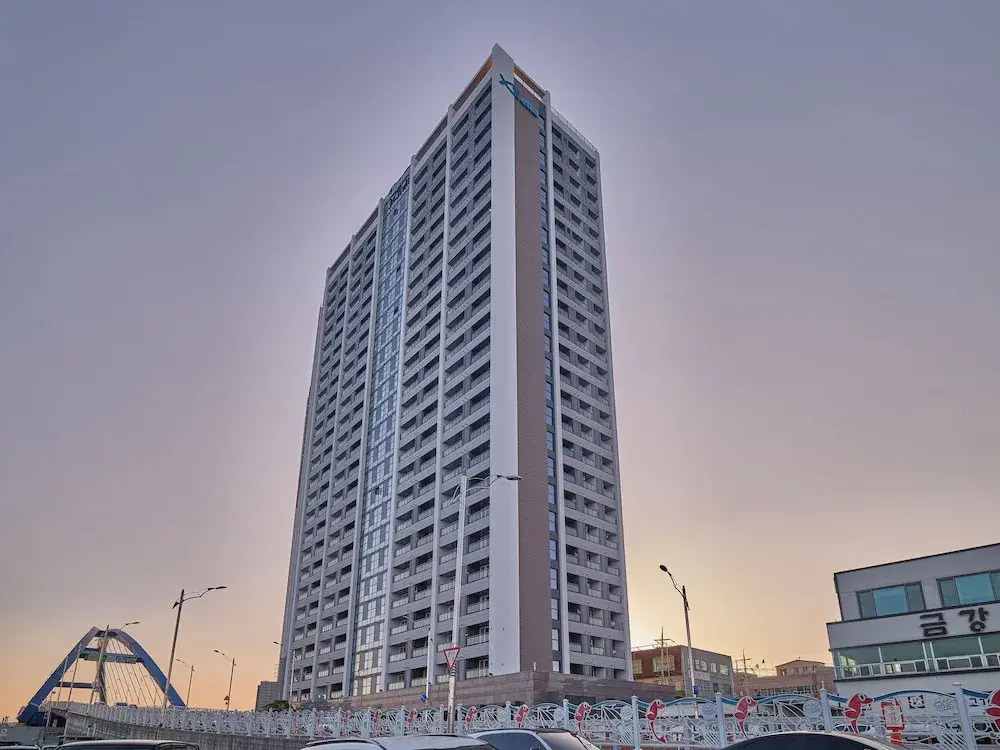 UH FLAT The SOKCHO