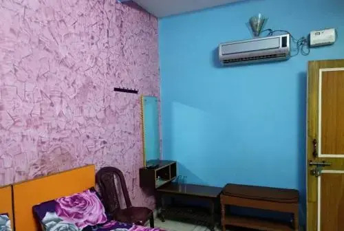 Kailash Guest House