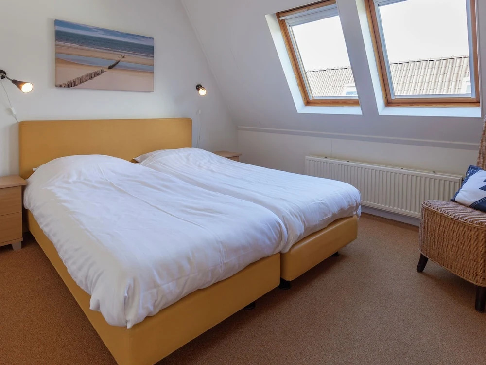 Beautiful Holiday Home With a Terrace at 1,5 km From the sea