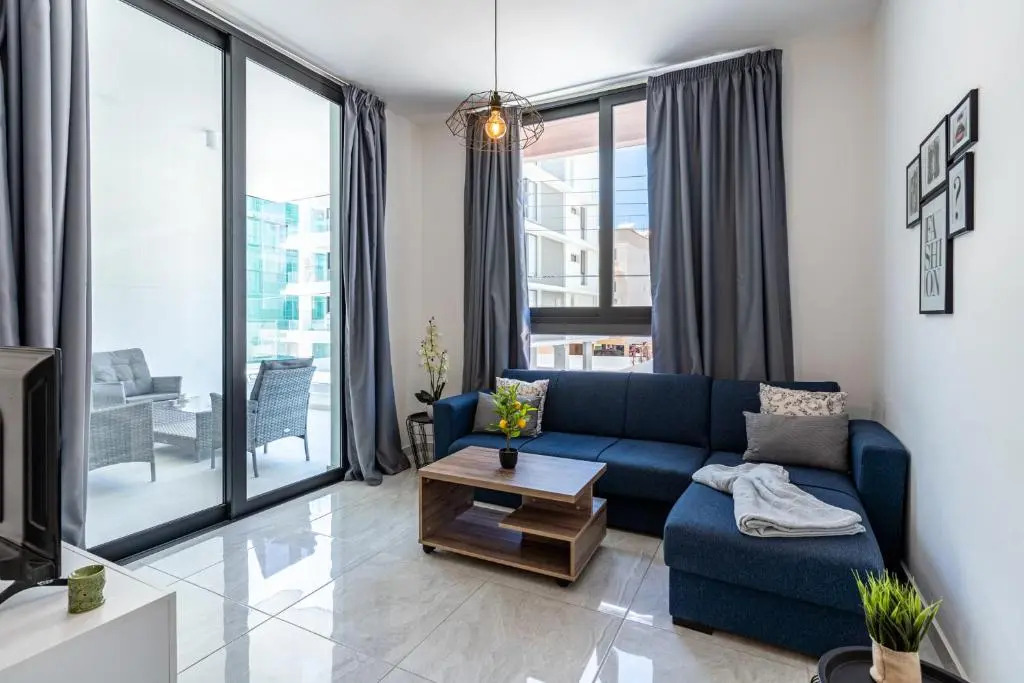 Tyche's 1 BDR apartment in Larnaca
