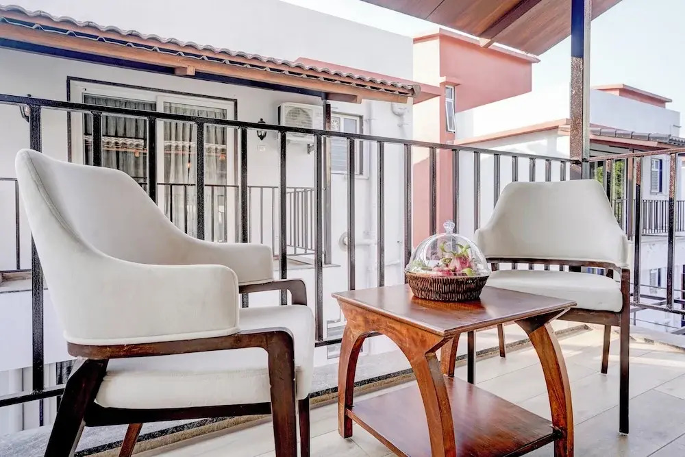 Elivaas Irene Jade 3BHK Pvt Pool Garden with Balconies