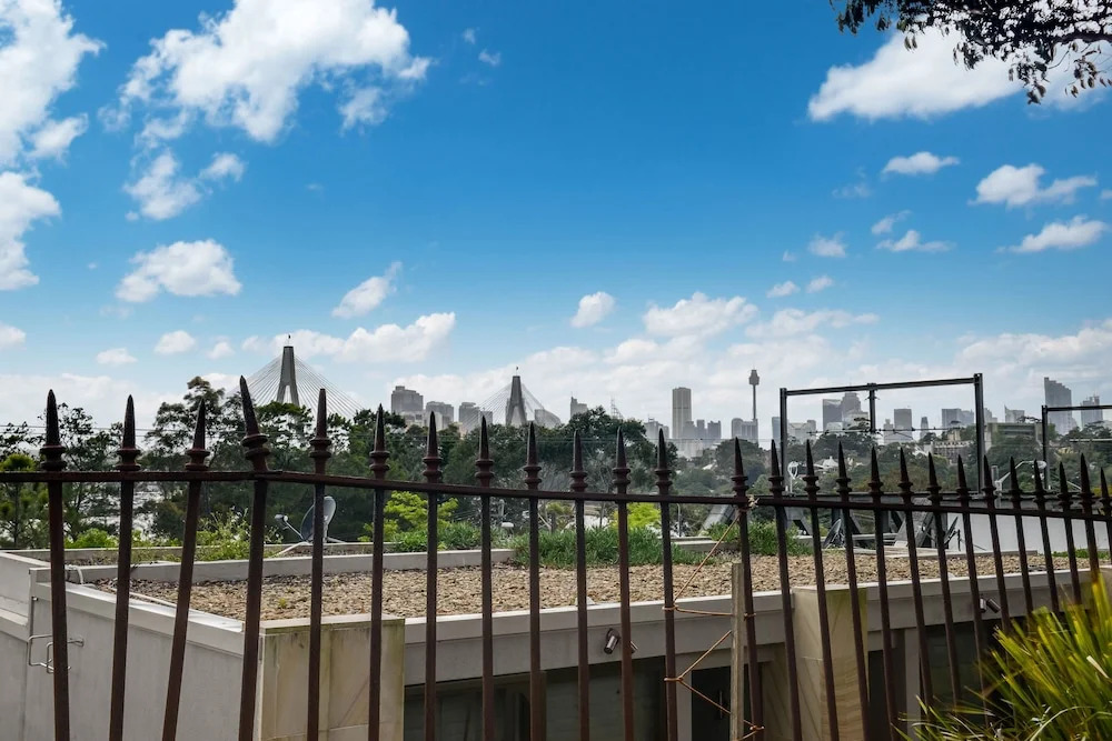 Stunning Inner City House Close to Fish Market
