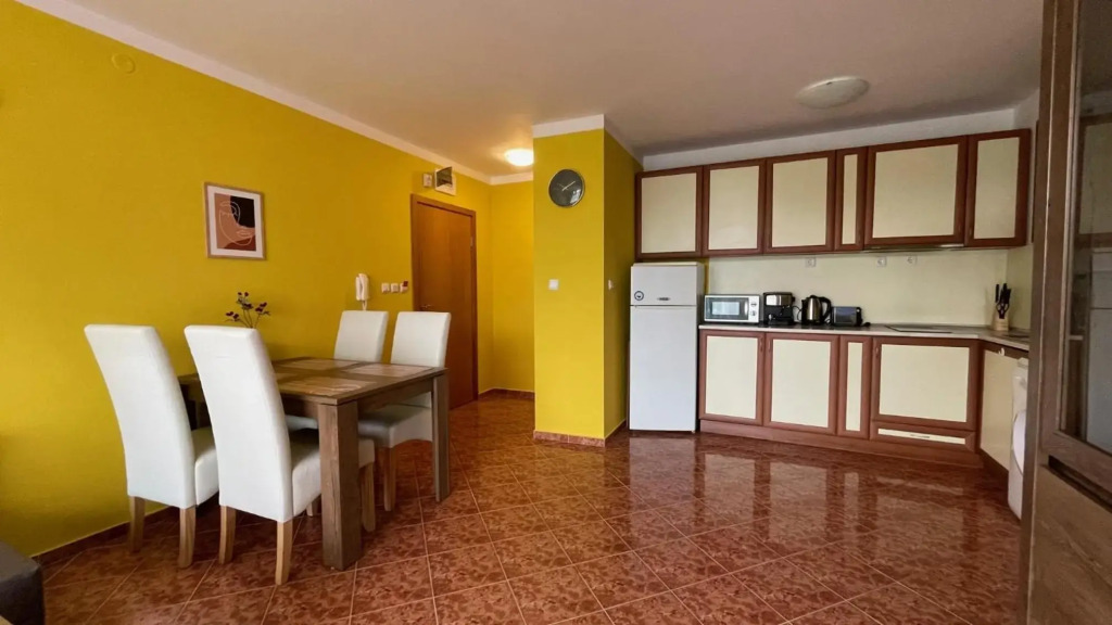 One Bedroom Apartment Anita C 19