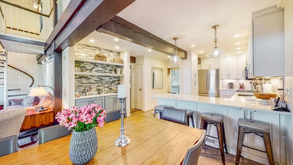 Interlude Condominiums 3 Bedroom Premier Unit 301