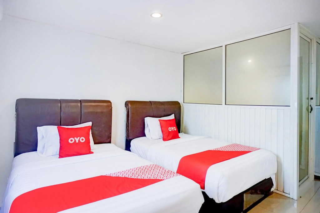 Collection O Medan City Center Near Manhattan Times Square Formerly Grand Z Suites