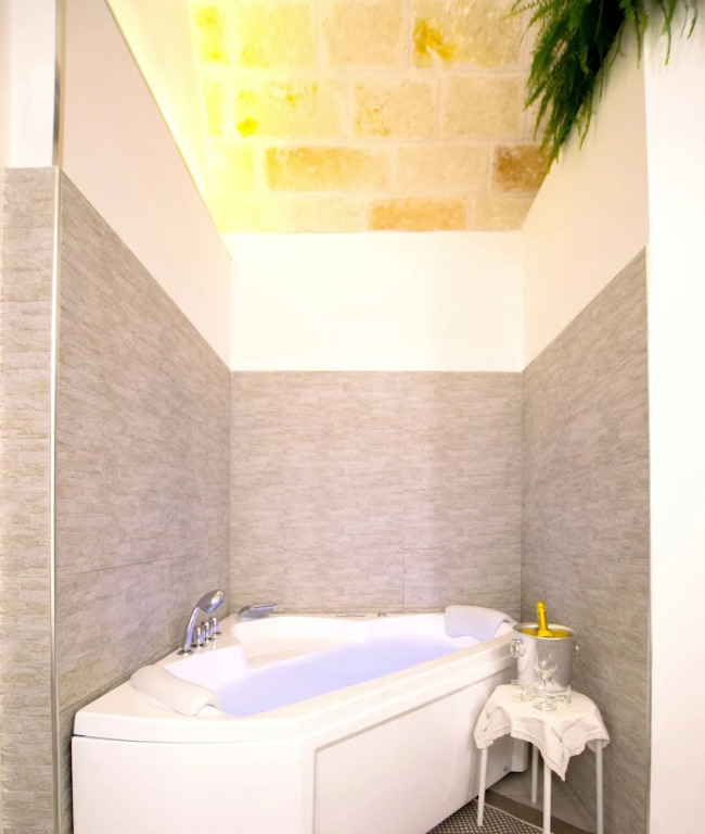 Apartment With one Bedroom in Monopoli, With Furnished Balcony and Wifi - Near the Beach